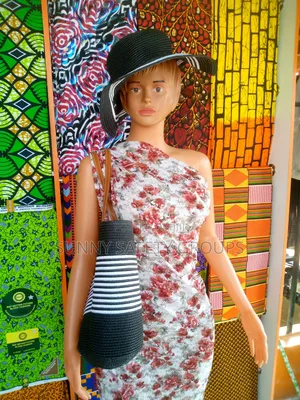 Luxurious Beautiful Beach Hat and Bag