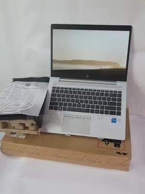 New Laptop HP EliteBook 840 G5 8GB Intel Core i5 SSD 256GB