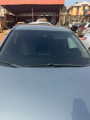 Toyota Highlander 2018 Windscreen Glass Available We Deliver