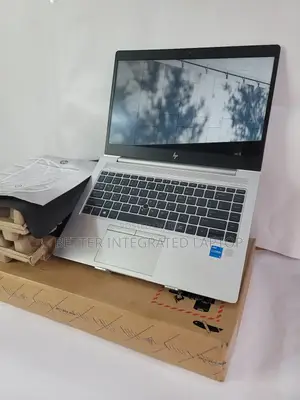 New Laptop HP EliteBook 840 G5 32GB Intel Core i5 SSD 256GB