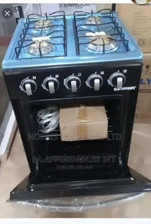 4 Burner Standing Cooker