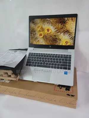 New Laptop HP EliteBook 840 G4 16GB Intel Core i5 SSD 512GB