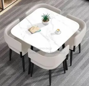 High Quality Dining Set