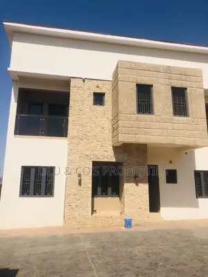 4bdrm Duplex in Citec Estate, Jabi for rent