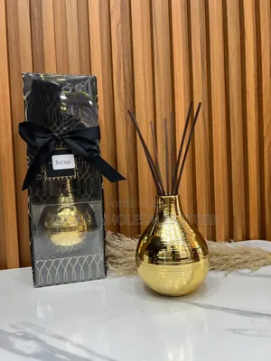 Gold Vase Reed Diffuser