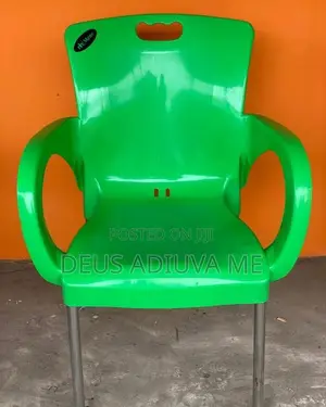 Plastic Chair for Bars and Clubs