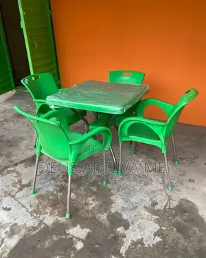 Plastic Chair and Table for Restaurants