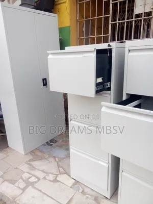 Full Hight Bookshelf Metal
