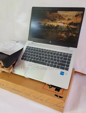 New Laptop HP EliteBook 850 G4 8GB Intel Core i5 SSD 1T