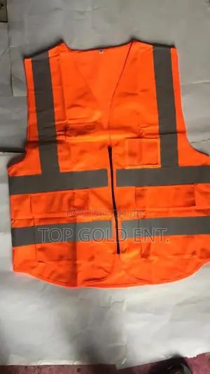 Zip Reflective Jacket With Pocket.