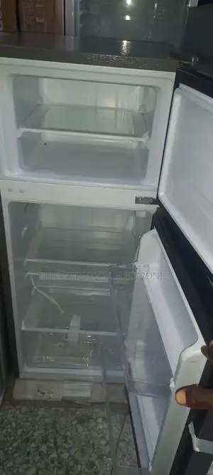 Hisense Inverter Expert Standing Fridge 5 Years Warranty