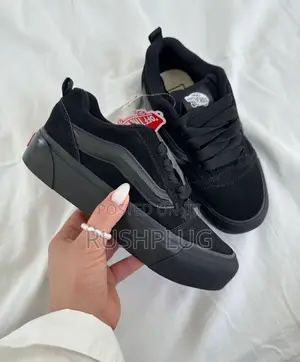 Vans Knu Skool “Total Black/Gums” Sneakers