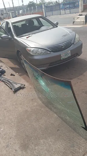 Camry 2004 Windscreen LFW