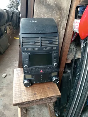 Complete Facing Car Radio AC Switch Touareg 2005 And 2010