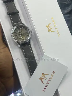 Matturi Quality Men Genuine Leather Wristwatch