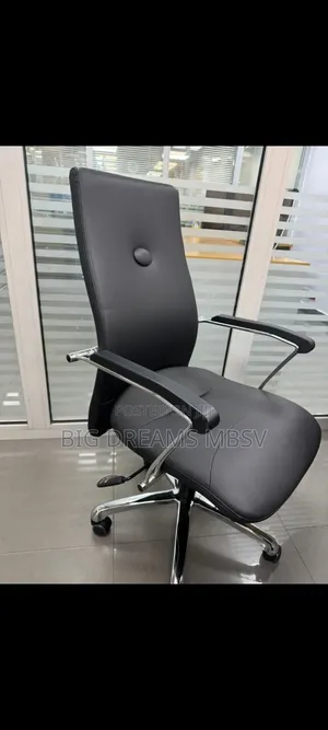 B1 Executive Swivel Chair