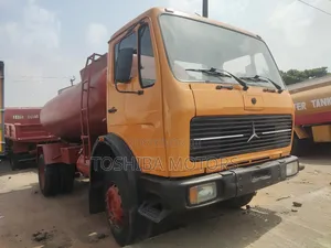 Mercedes Benz Water Tanker