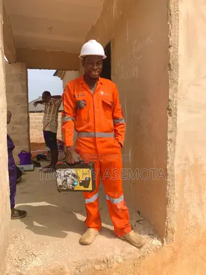 Electrical Engineer and Solar Installation