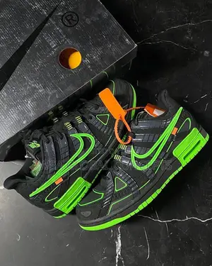 Nike Air Rubber Dunk Off-White Green-Strike Sneakers