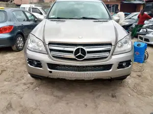 Benz Hire | Rental