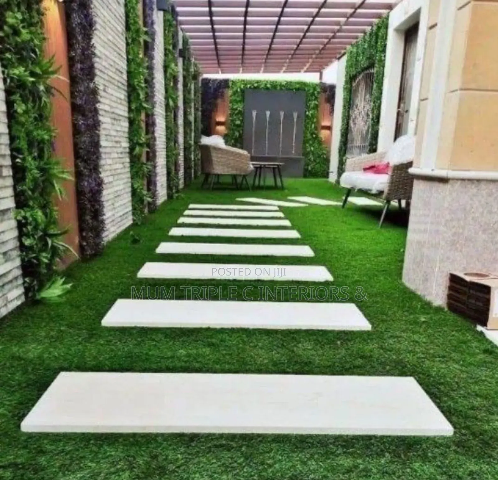 QUALITY Hard Back Artificial Grass