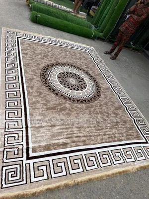 8by11 Feets Versac Turkish Centre Rug