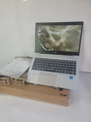 New Laptop HP EliteBook 2530P 8GB Intel Core i5 SSD 512GB