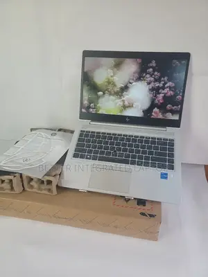New Laptop HP EliteBook 2530P 8GB Intel Core i5 SSD 1T