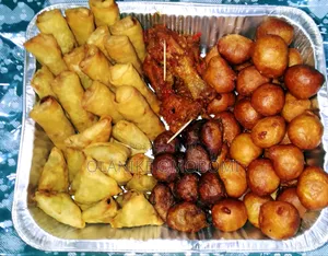 Small Chops Platter and Food Tray