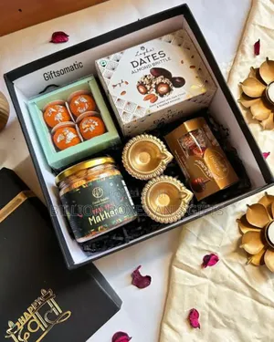 Instant Pickup Gift Boxes (Only Box)