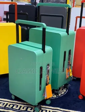 Luxury Classic Luggage 3 in One Set