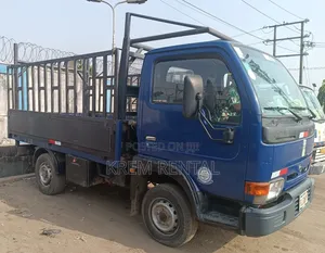 Open Body Trucks Available to Move House Properties