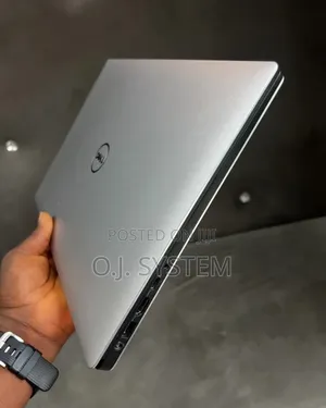 Laptop Dell Precision 5520 16GB Intel Core I7 SSD 512GB