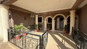 Stand Alone Fully Furnished and Serviced Bungalow
