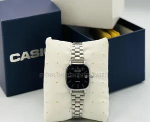 Ladies Wrist Watch