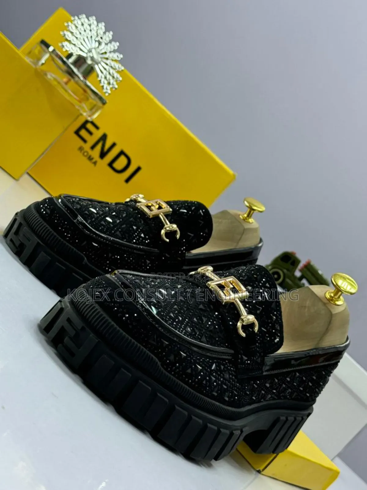 Fendi Flat Shoe