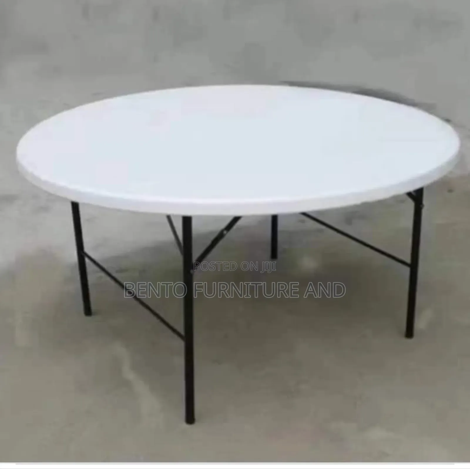 Quality Plastic Round Banquet Table