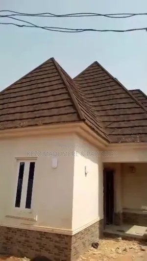 3bdrm Bungalow in World Bank, Area L, for sale