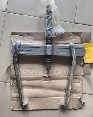 16" Shiftable Bearing Puller