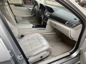 Mercedes-Benz E350 Base 4Matic Sedan AWD (3.5L 6cyl 7A) 2015 Silver