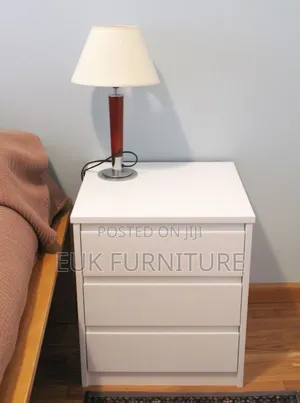 Side Drawer