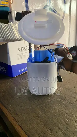Fuel Pump Mercedes Benz E350 (212)