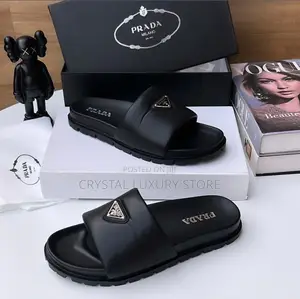 Prada Quality Luxury Men Slides