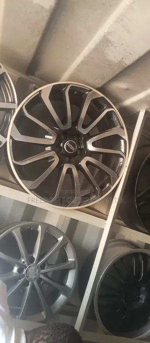 Range Rover Rim