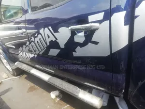 Toyota Tacoma Body Sticker =-_%:70