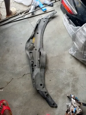 Toyota Venza Radiator Plastic 2013 Model