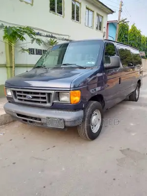 Ford E250 2006 Blue