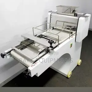 Dough Moulder