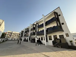 4bdrm Townhouse/Terrace in Zone 4 / Wuse for sale