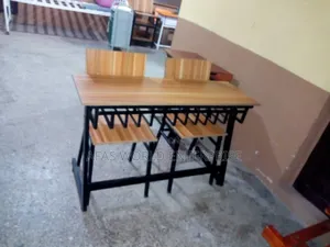 Modern Student Desk and Chairs